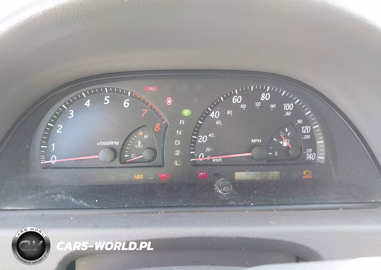 2003 Toyota Camry Le VIN:4T1BE32K83U657972 - 7
