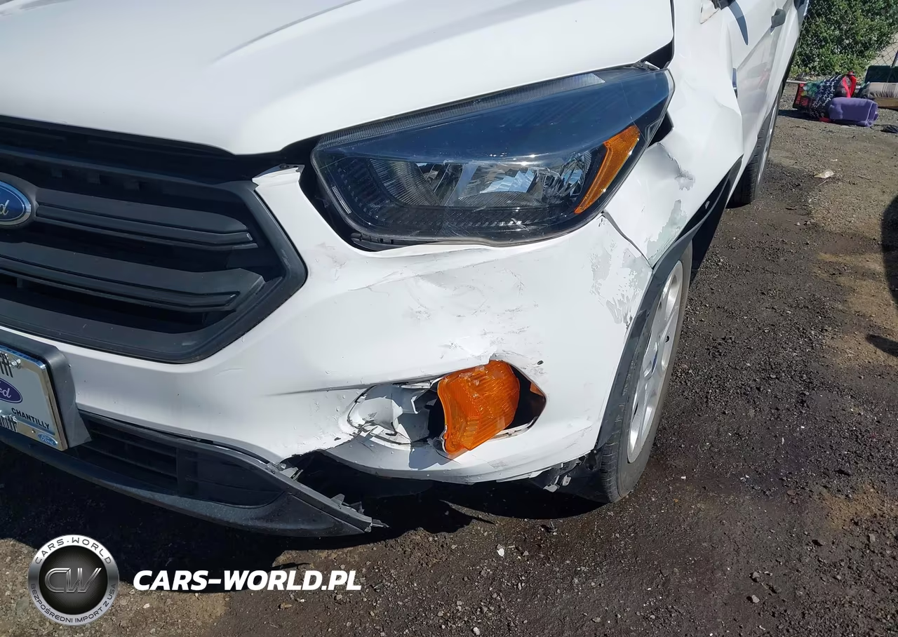 2018 Ford Escape S VIN:1FMCU0F7XJUC62880 - 6