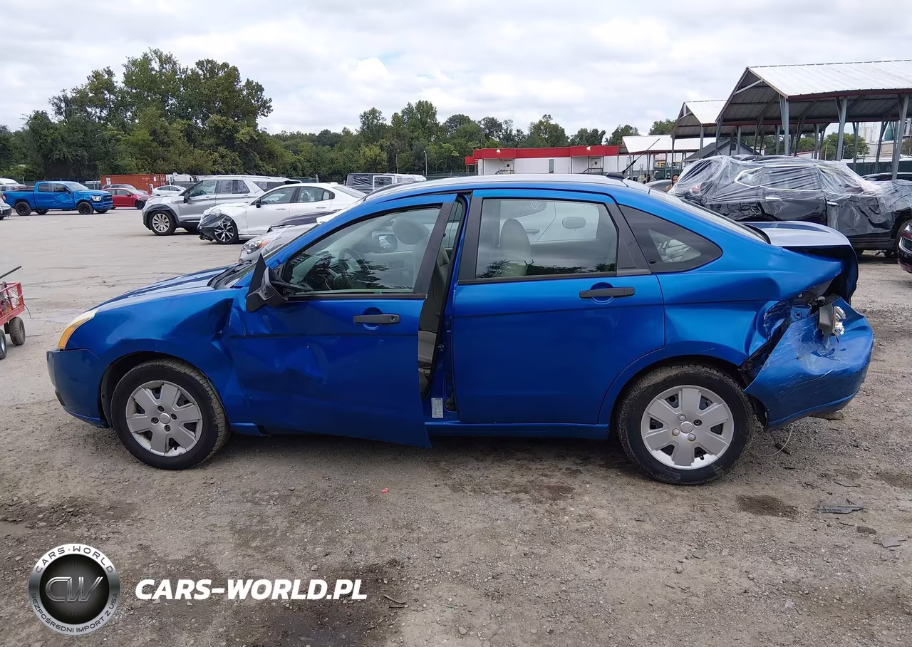 2010 Ford Focus S VIN:1FAHP3ENXAW223333 - 14