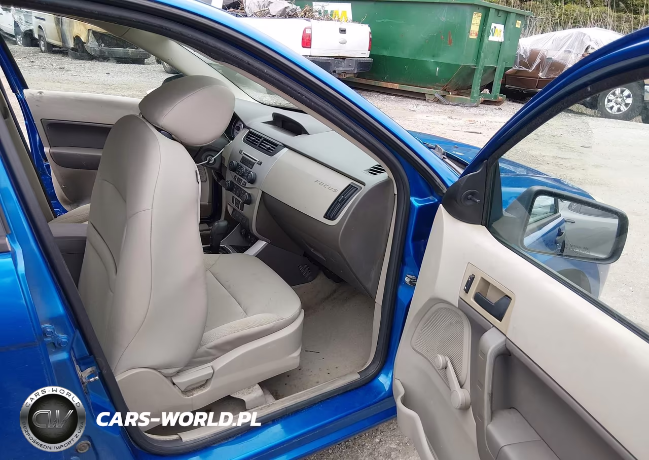 2010 Ford Focus S VIN:1FAHP3ENXAW223333 - 5