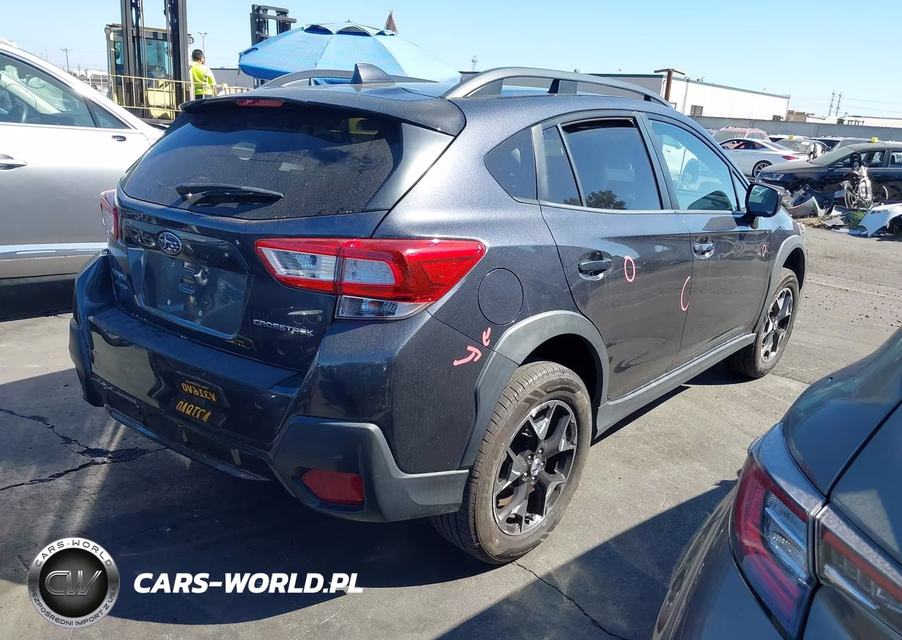 2018 Subaru Crosstrek 2.0I Premium VIN:JF2GTABC5JH225683 - 4