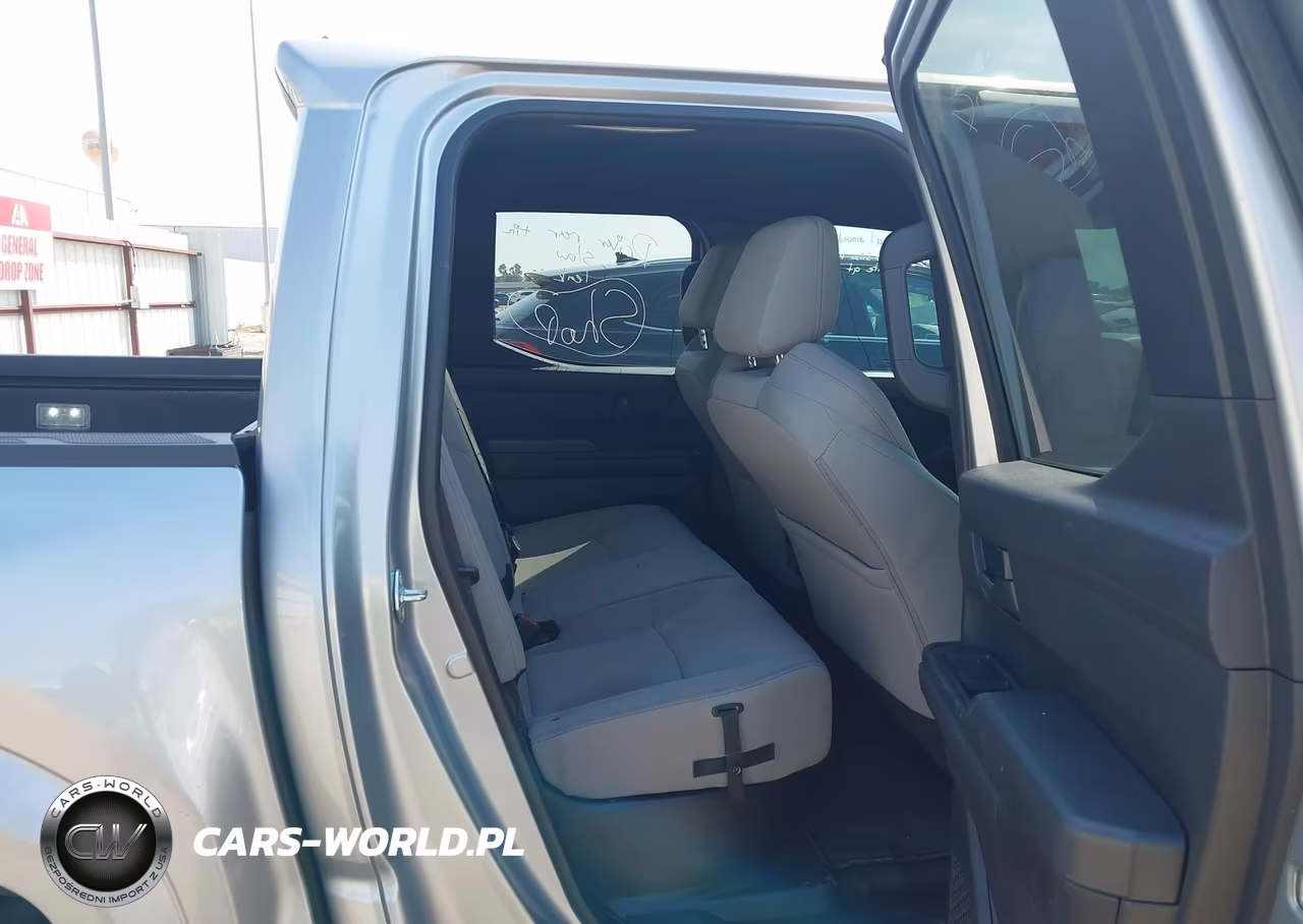 2026 Toyota Tacoma Sr5 VIN:3TMLB5JN8TM239666 - 8