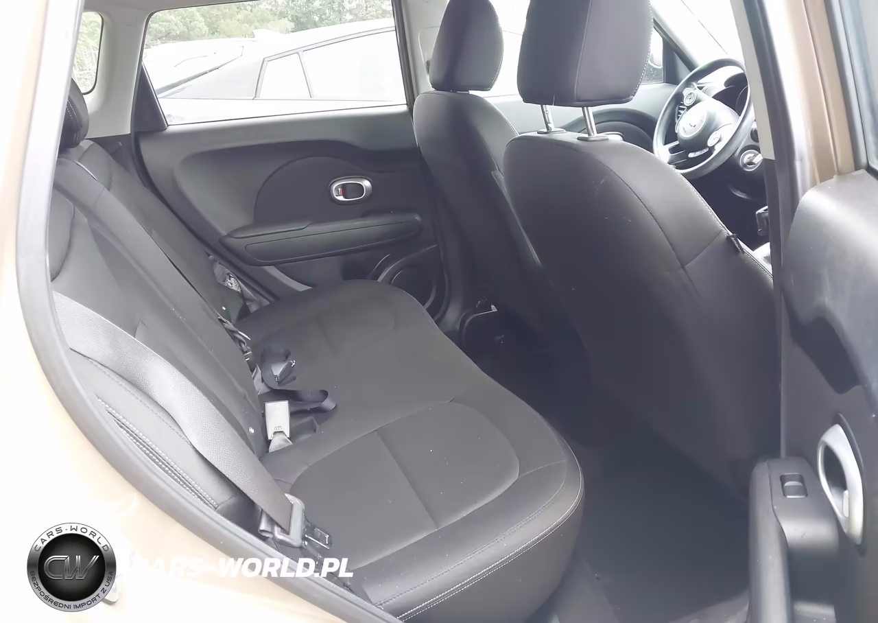 2016 Kia Soul VIN:KNDJN2A26G7270806 - 8