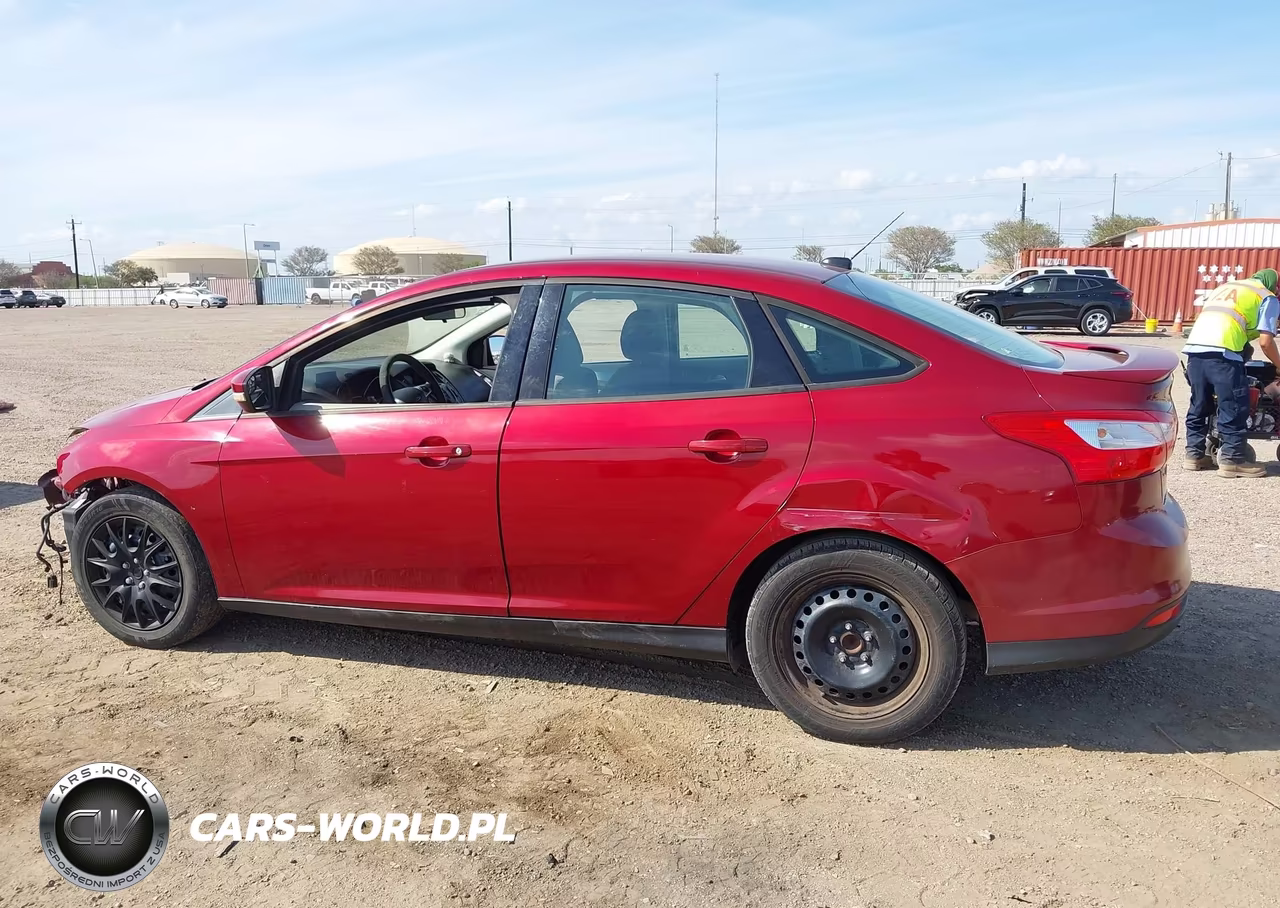 2013 Ford Focus Se VIN:1FADP3F24DL352497 - 15