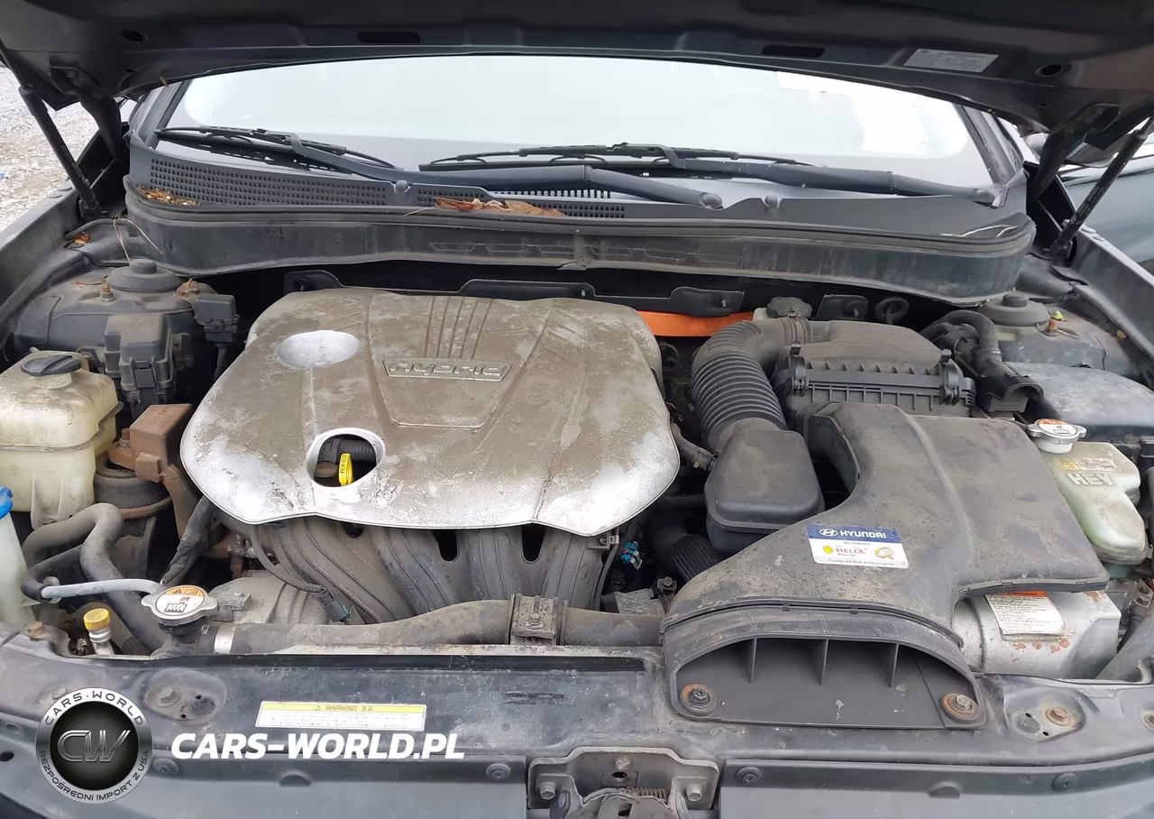 2013 Hyundai Sonata Hybrid VIN:KMHEC4A41DA076358 - 10