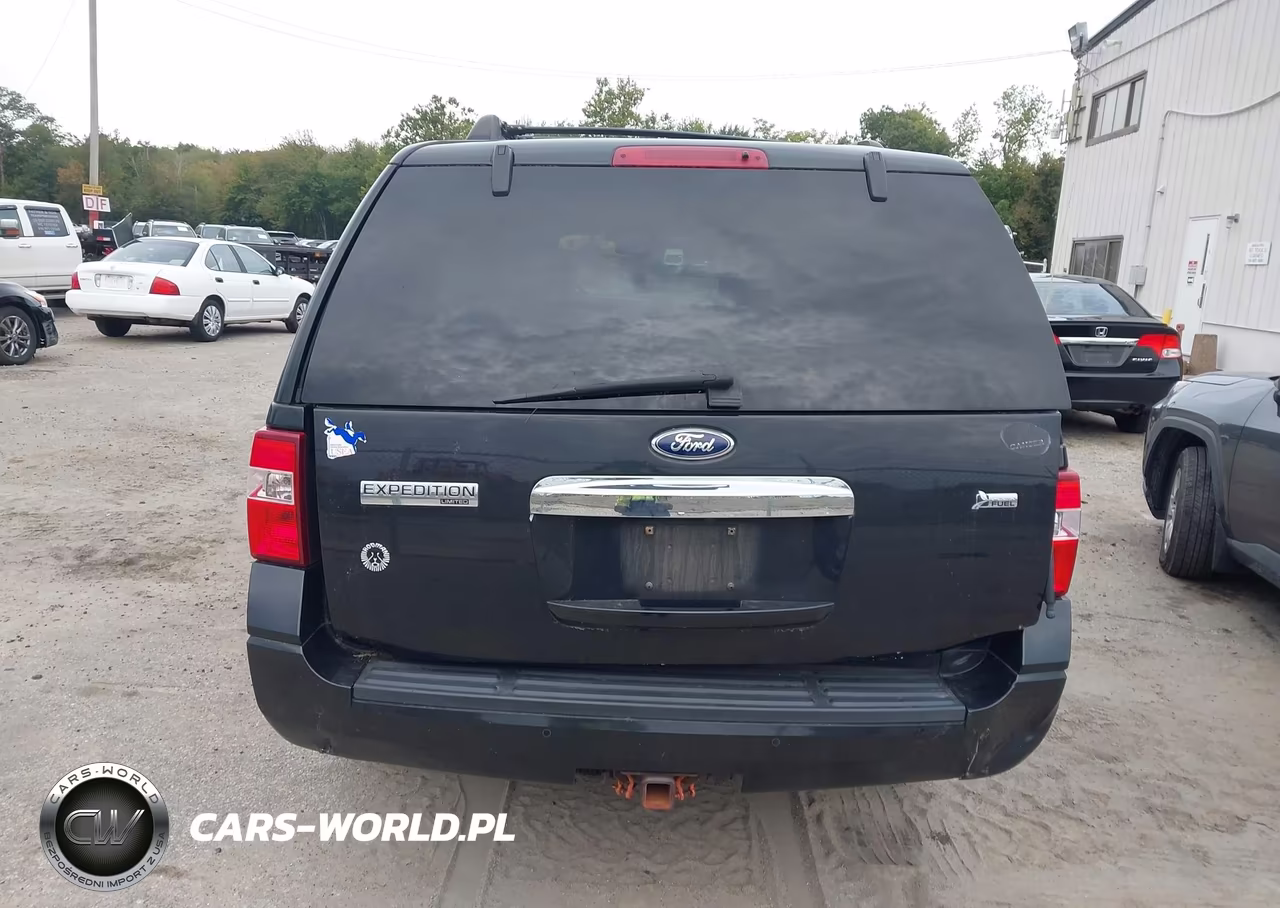 2013 Ford Expedition Limited VIN:1FMJU2A5XDEF45979 - 16