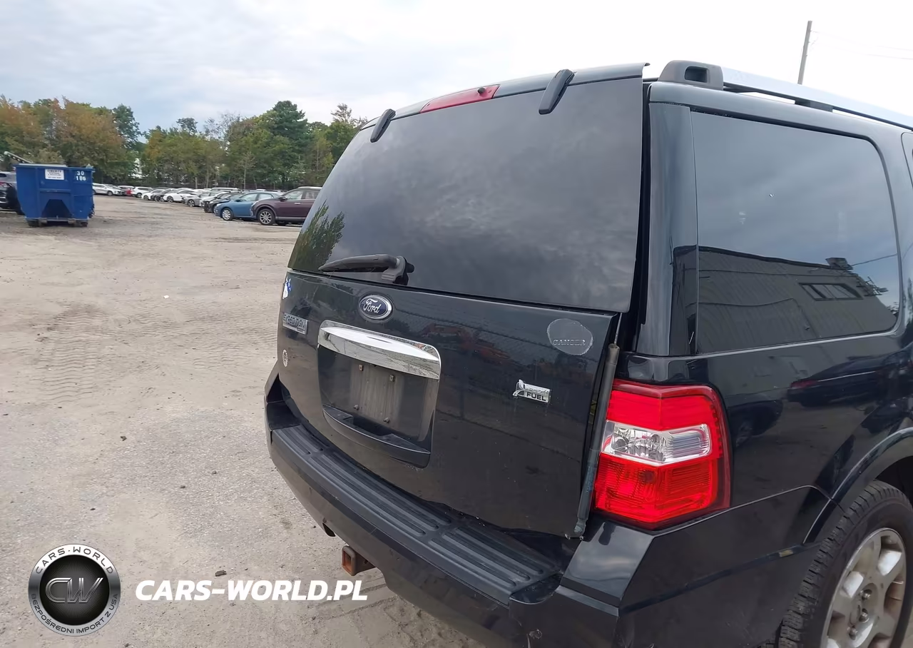 2013 Ford Expedition Limited VIN:1FMJU2A5XDEF45979 - 6