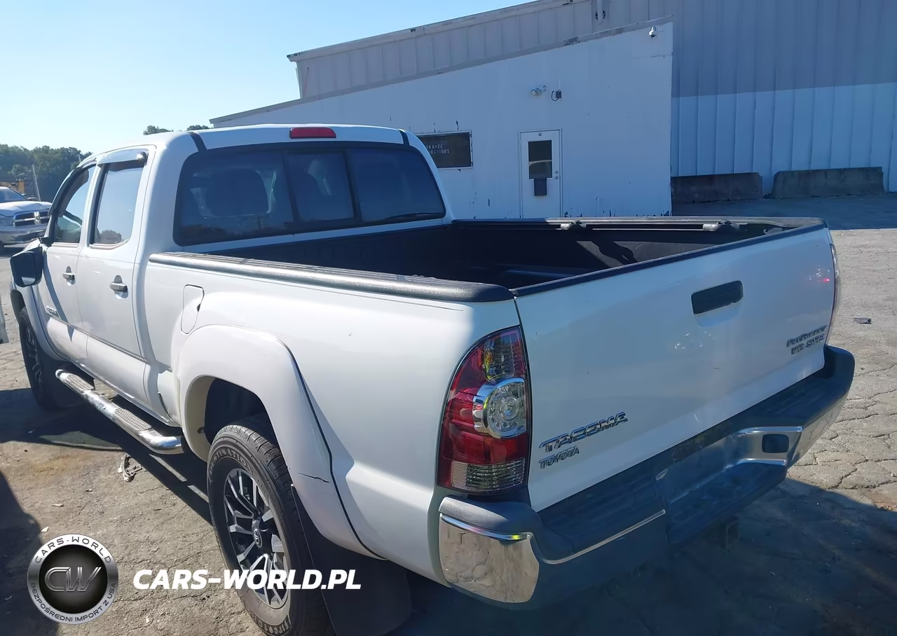 2013 Toyota Tacoma Prerunner V6 VIN:5TFKU4HN7DX004497 - 3
