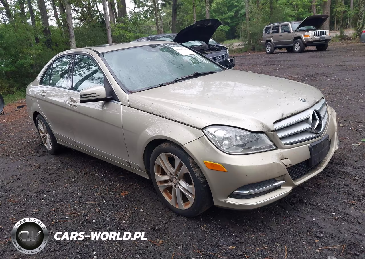 2012 Mercedes-Benz C 300 C 300 Luxury-Sport 4Matic