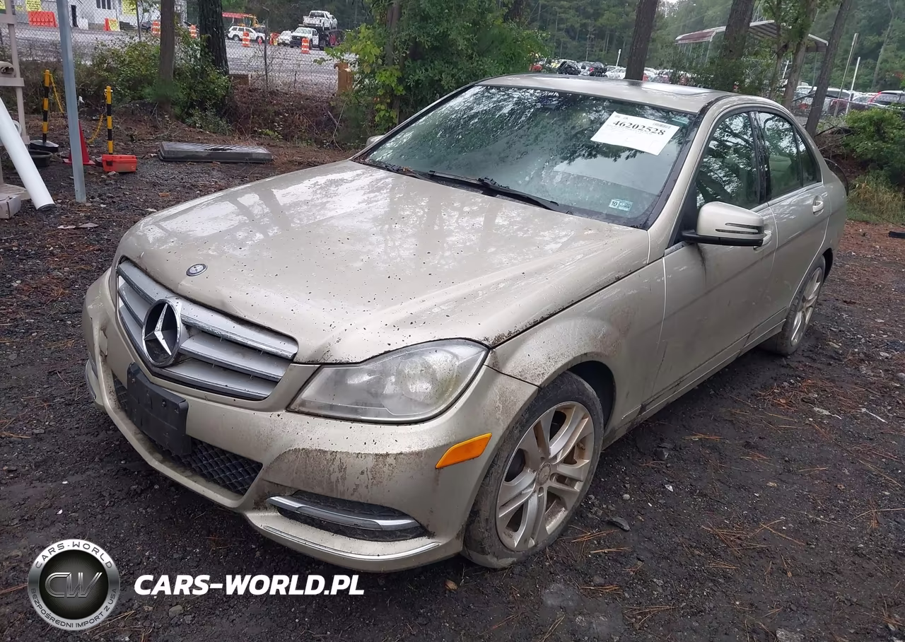 2012 Mercedes-Benz C 300 C 300 Luxury-Sport 4Matic VIN:WDDGF8BB5CA650439 - 2