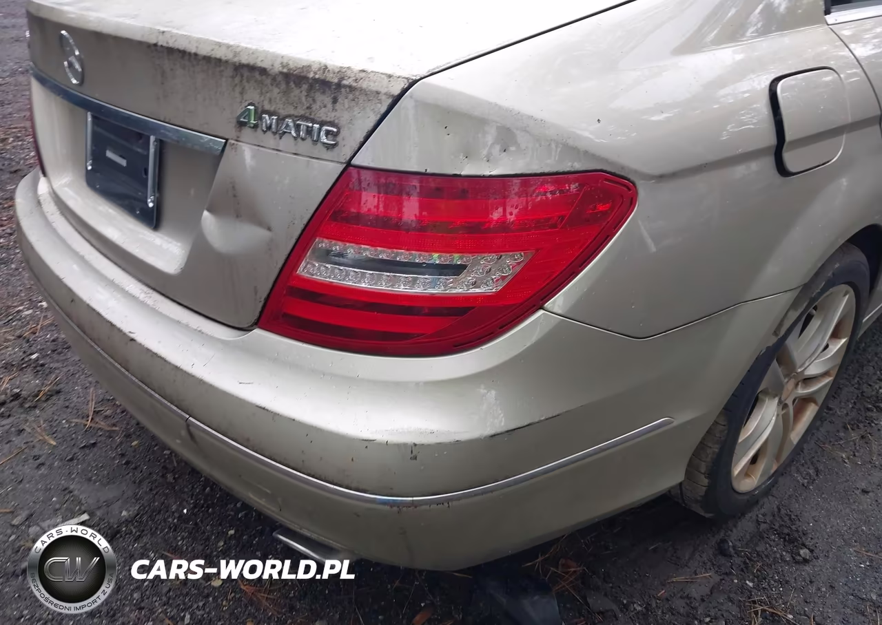 2012 Mercedes-Benz C 300 C 300 Luxury-Sport 4Matic VIN:WDDGF8BB5CA650439 - 6