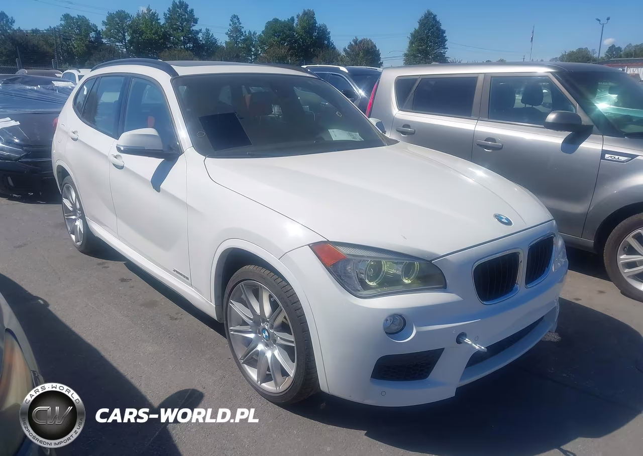 2014 BMW X1 xDrive28I VIN:WBAVL1C52EVR92997 - 1