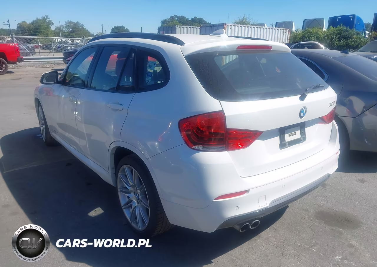 2014 BMW X1 xDrive28I VIN:WBAVL1C52EVR92997 - 3