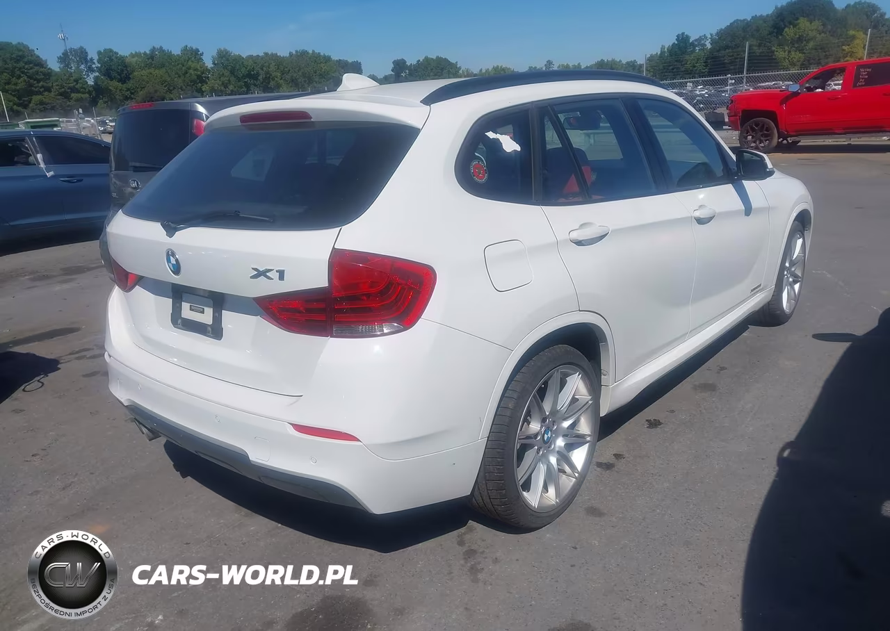 2014 BMW X1 xDrive28I VIN:WBAVL1C52EVR92997 - 4