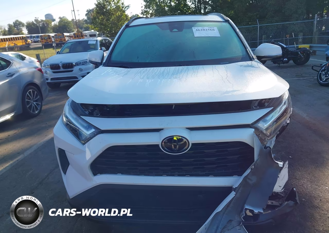 2023 Toyota Rav4 Xle VIN:2T3W1RFV0PC240588 - 6