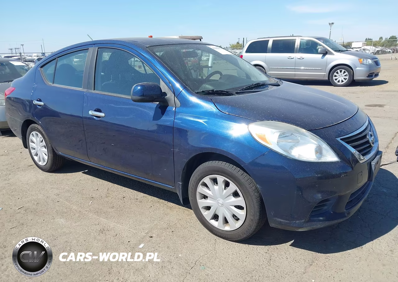 2012 Nissan Versa 1.6 Sv
