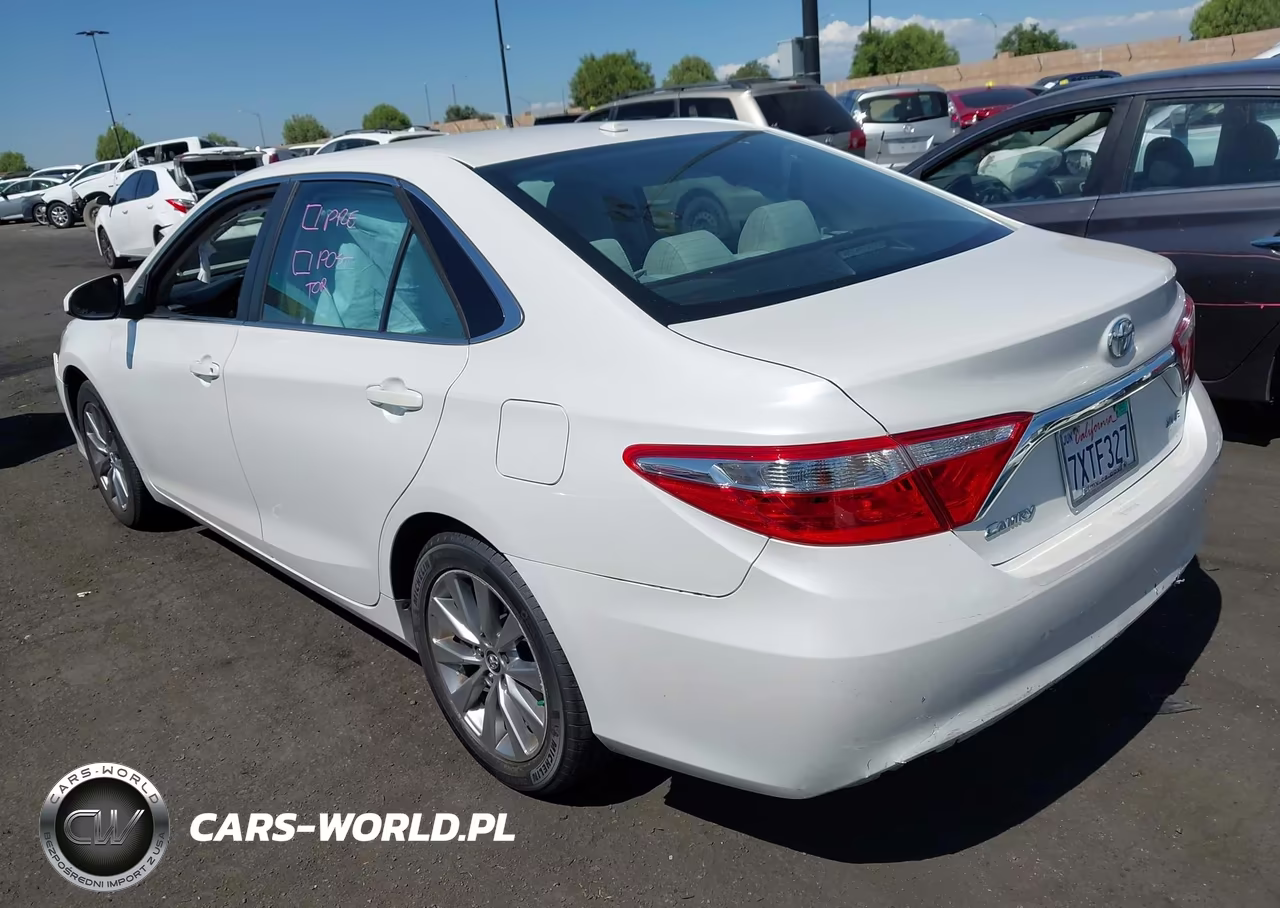 2017 Toyota Camry Xle VIN:4T1BF1FK8HU434527 - 3