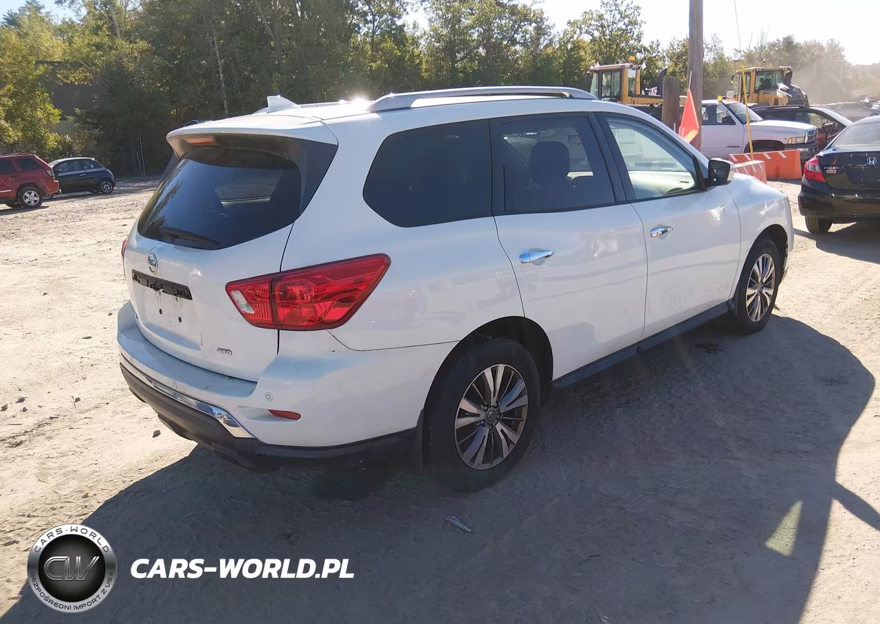 2019 Nissan Pathfinder S VIN:5N1DR2MMXKC601980 - 4