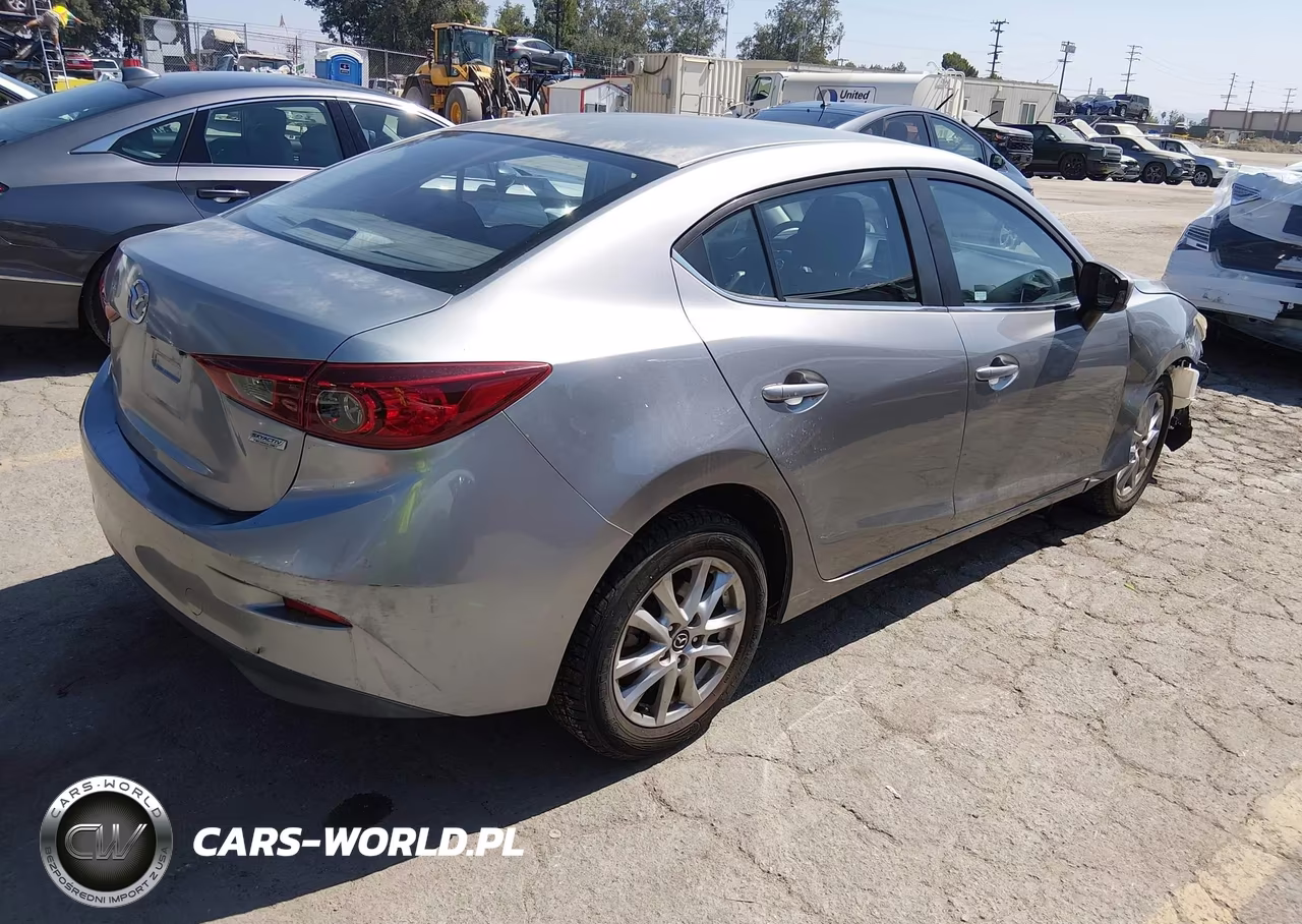 2016 Mazda Mazda3 I Sport VIN:JM1BM1U70G1280663 - 4