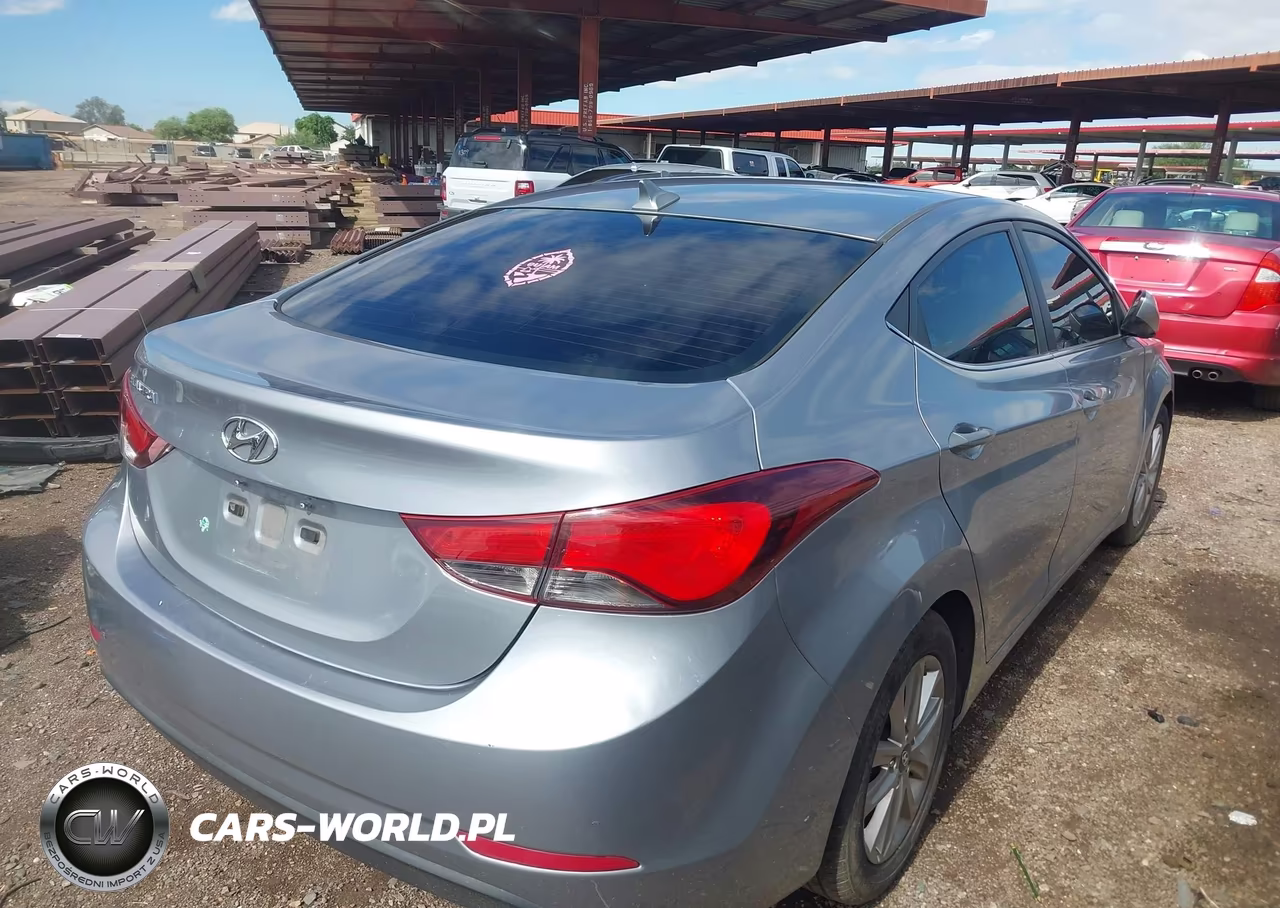 2015 Hyundai Elantra Se VIN:5NPDH4AE3FH553233 - 4