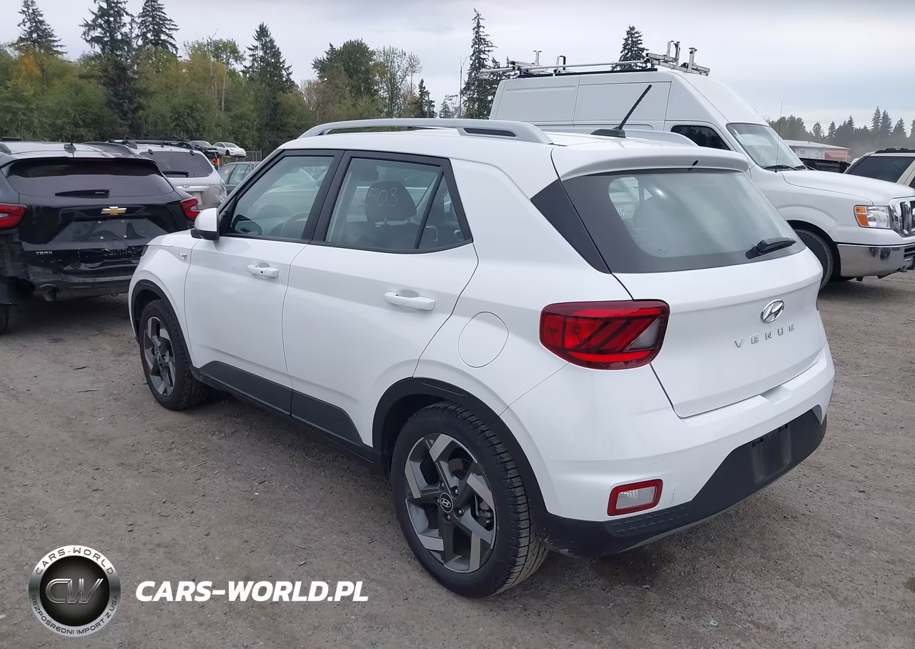2026 Hyundai Venue Sel VIN:KMHRC8A38TU457265 - 3