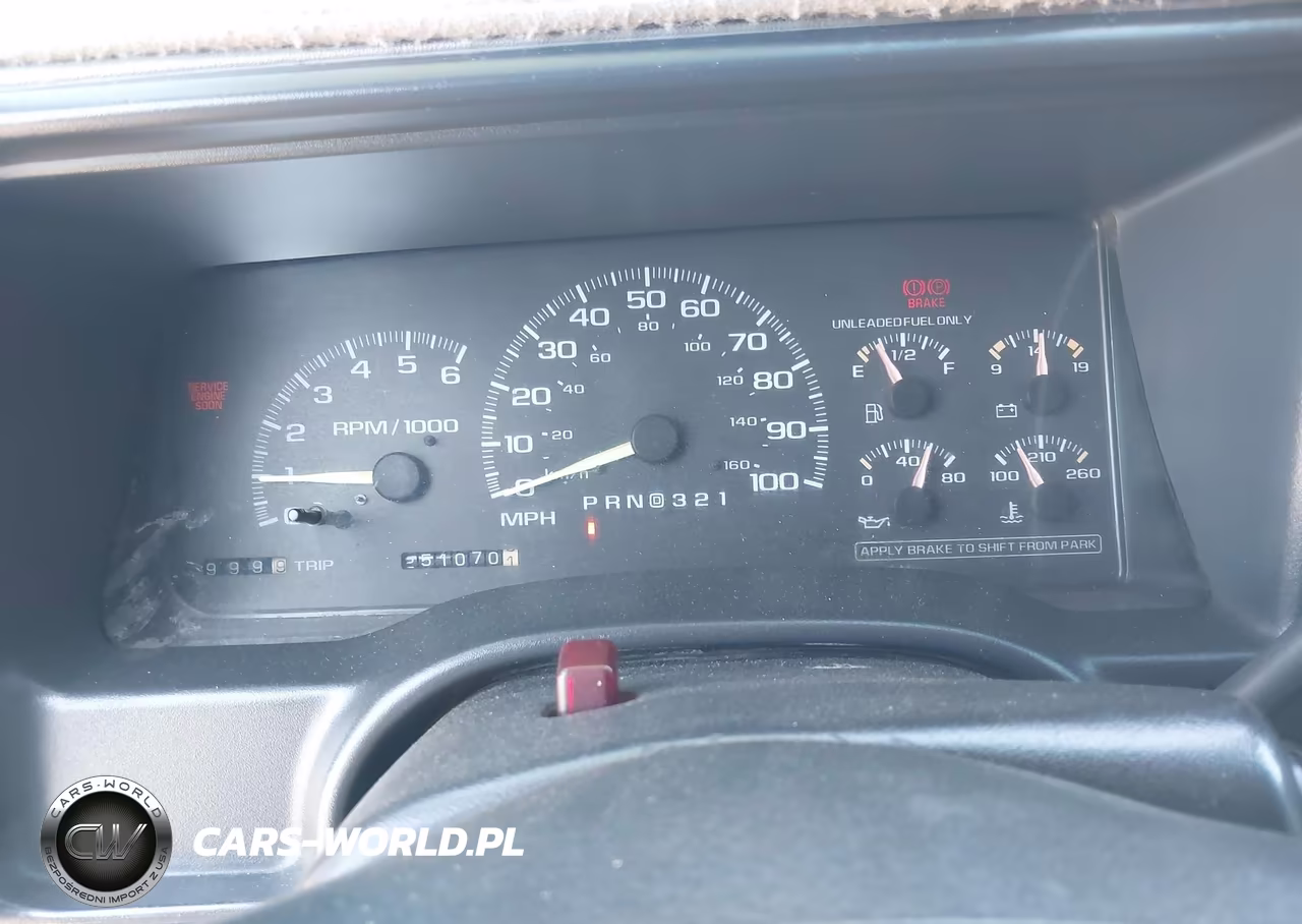 1999 Chevrolet Tahoe VIN:3GNEC18R7XG113916 - 7
