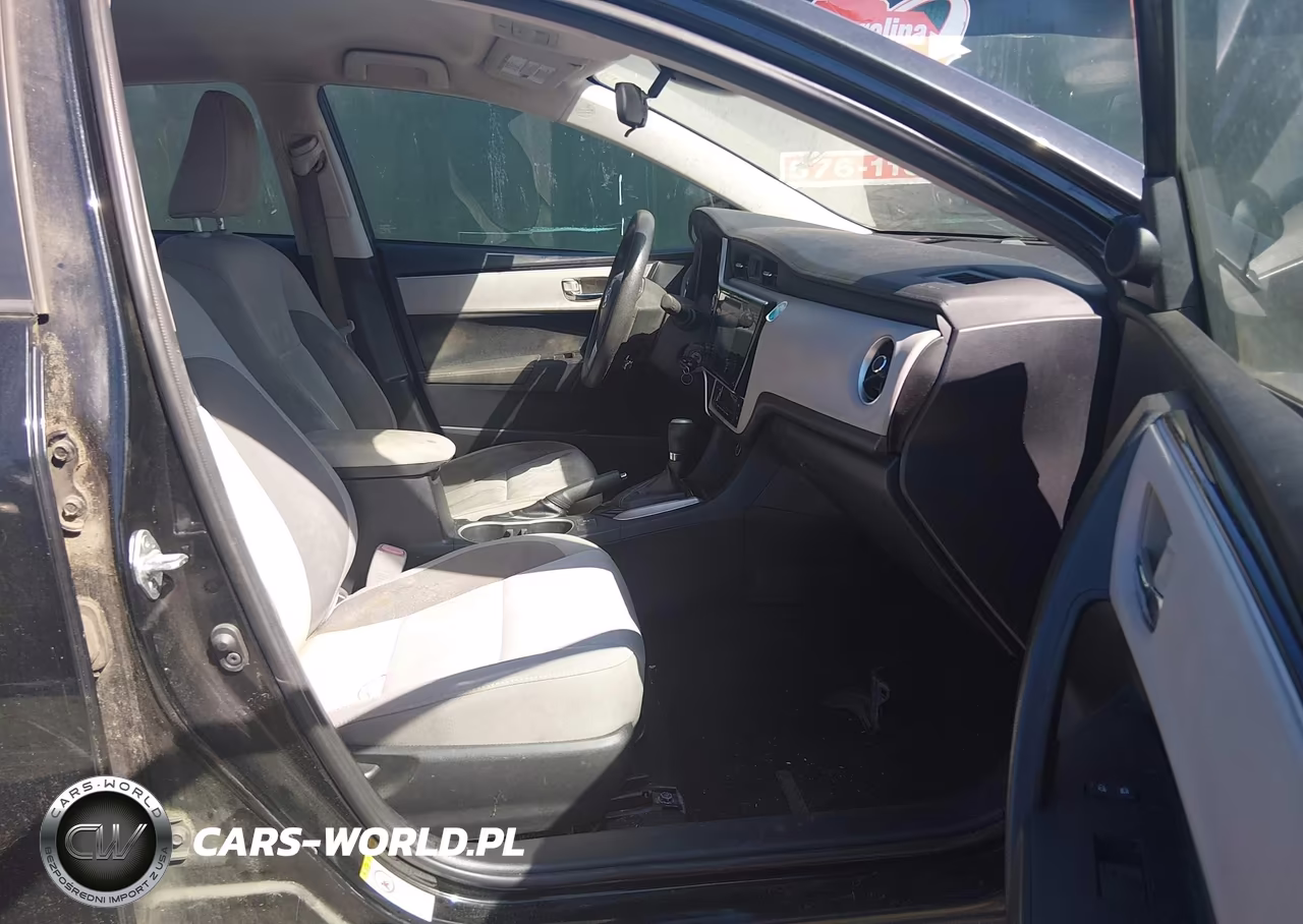 2017 Toyota Corolla Le VIN:2T1BURHE4HC822044 - 5