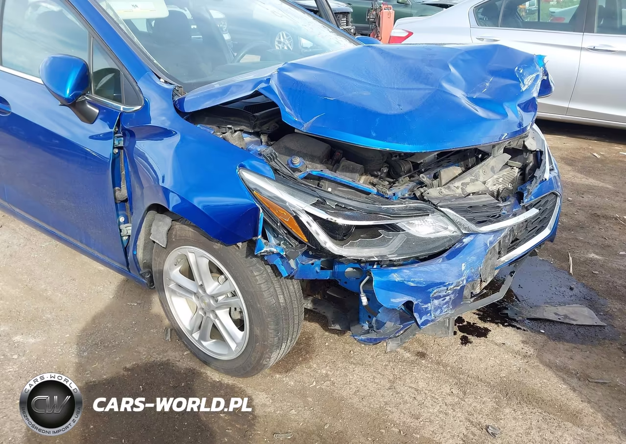 2018 Chevrolet Cruze Lt Auto VIN:1G1BE5SM3J7132114 - 6