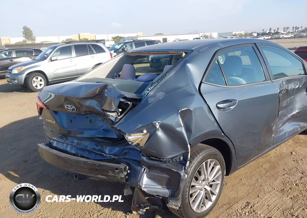 2015 Toyota Corolla Le Plus VIN:5YFBURHE3FP292582 - 17
