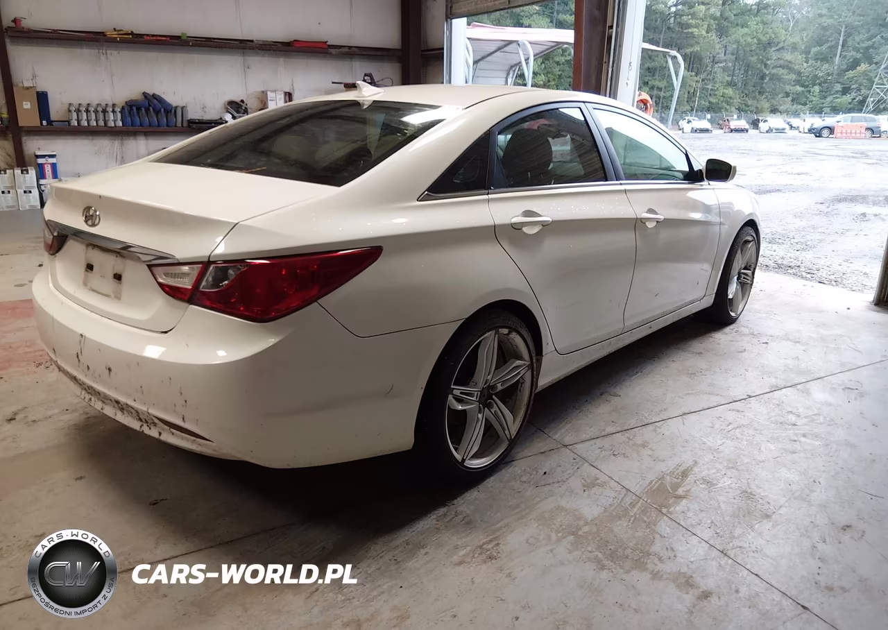2012 Hyundai Sonata Gls VIN:5NPEB4AC9CH455873 - 4