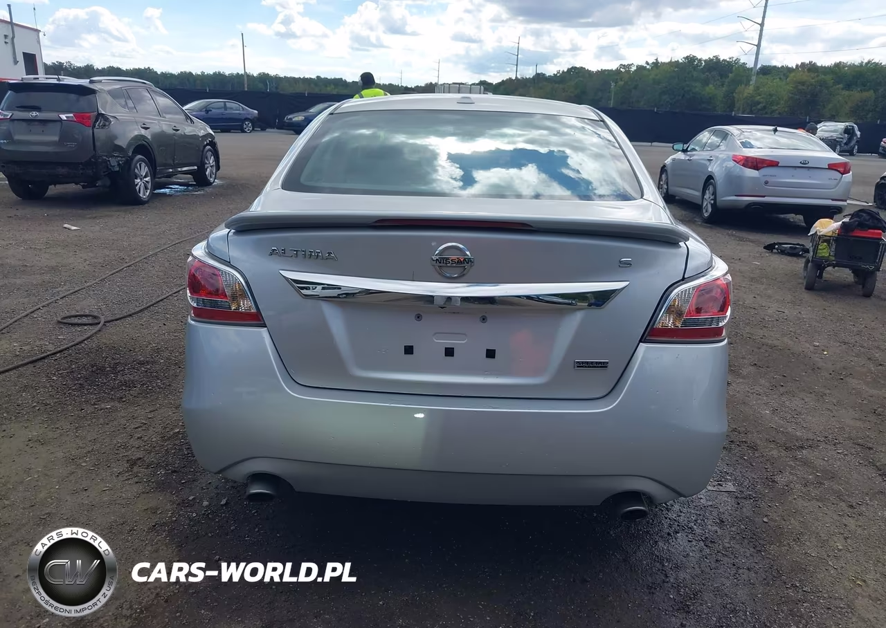 2015 Nissan Altima 2.5 S VIN:1N4AL3APXFC486337 - 16