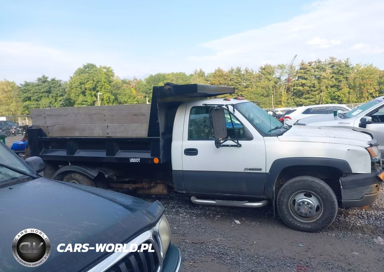 2004 Chevrolet Silverado 3500 VIN:1GBJK34U04E211354 - 14
