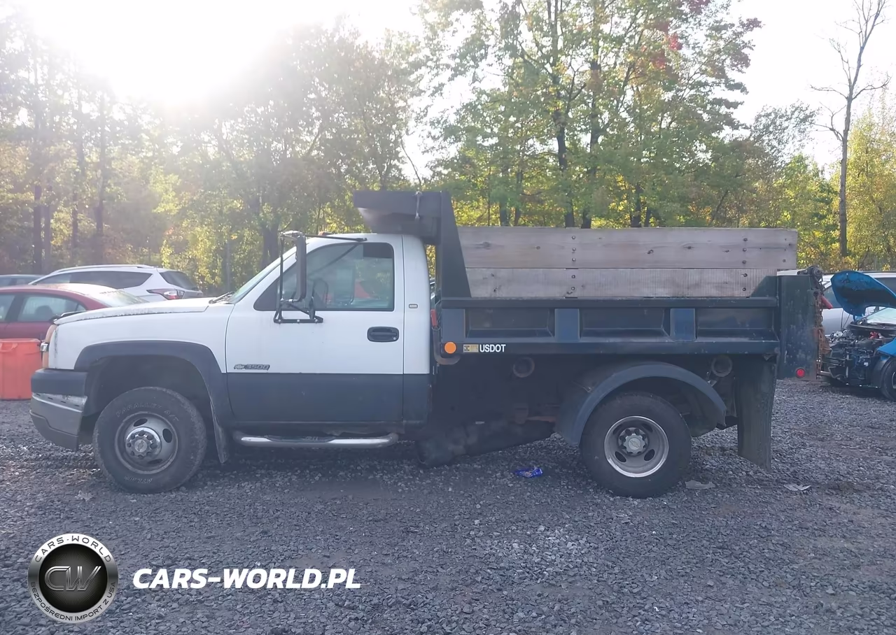 2004 Chevrolet Silverado 3500 VIN:1GBJK34U04E211354 - 15