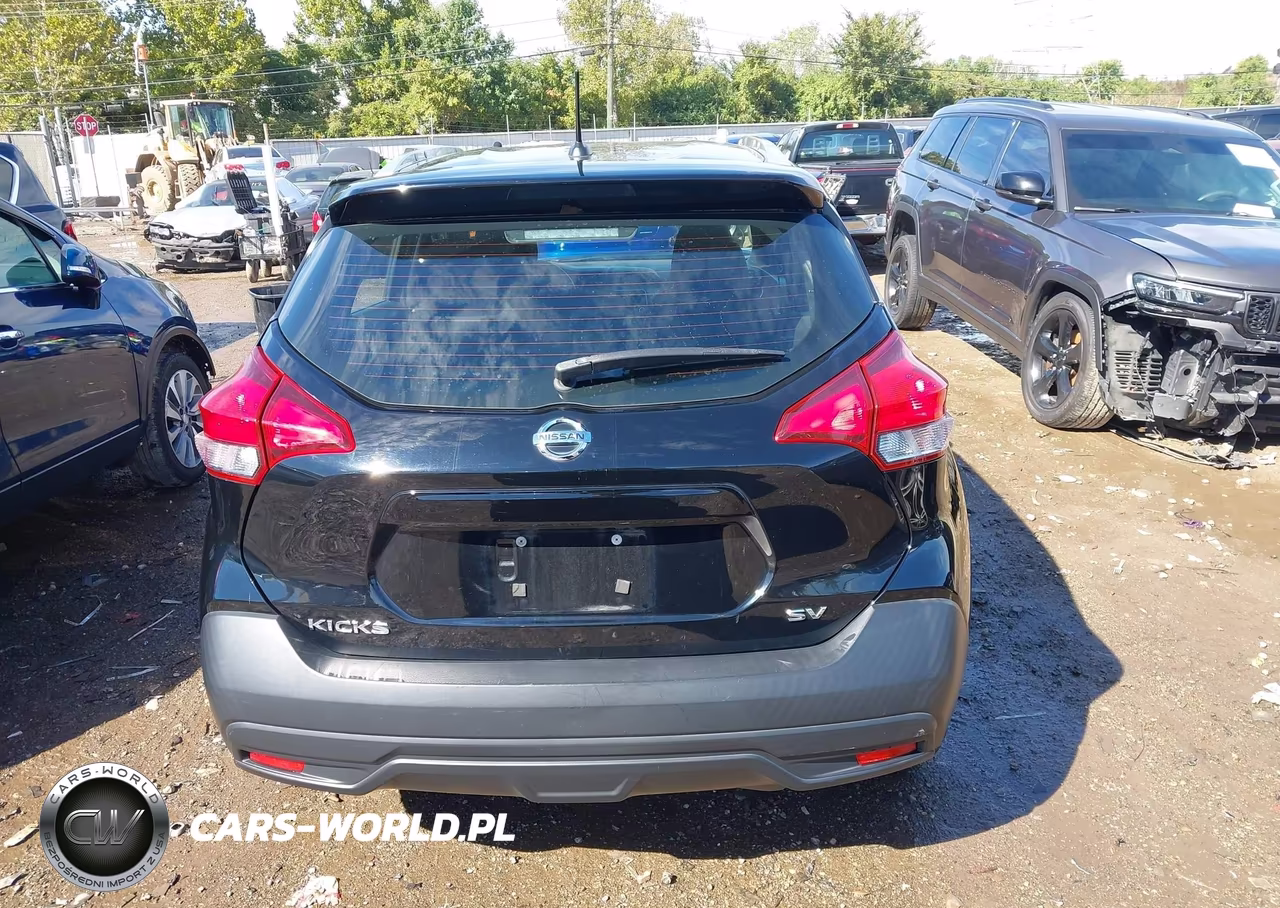 2018 Nissan Kicks Sv VIN:3N1CP5CUXJL534781 - 16