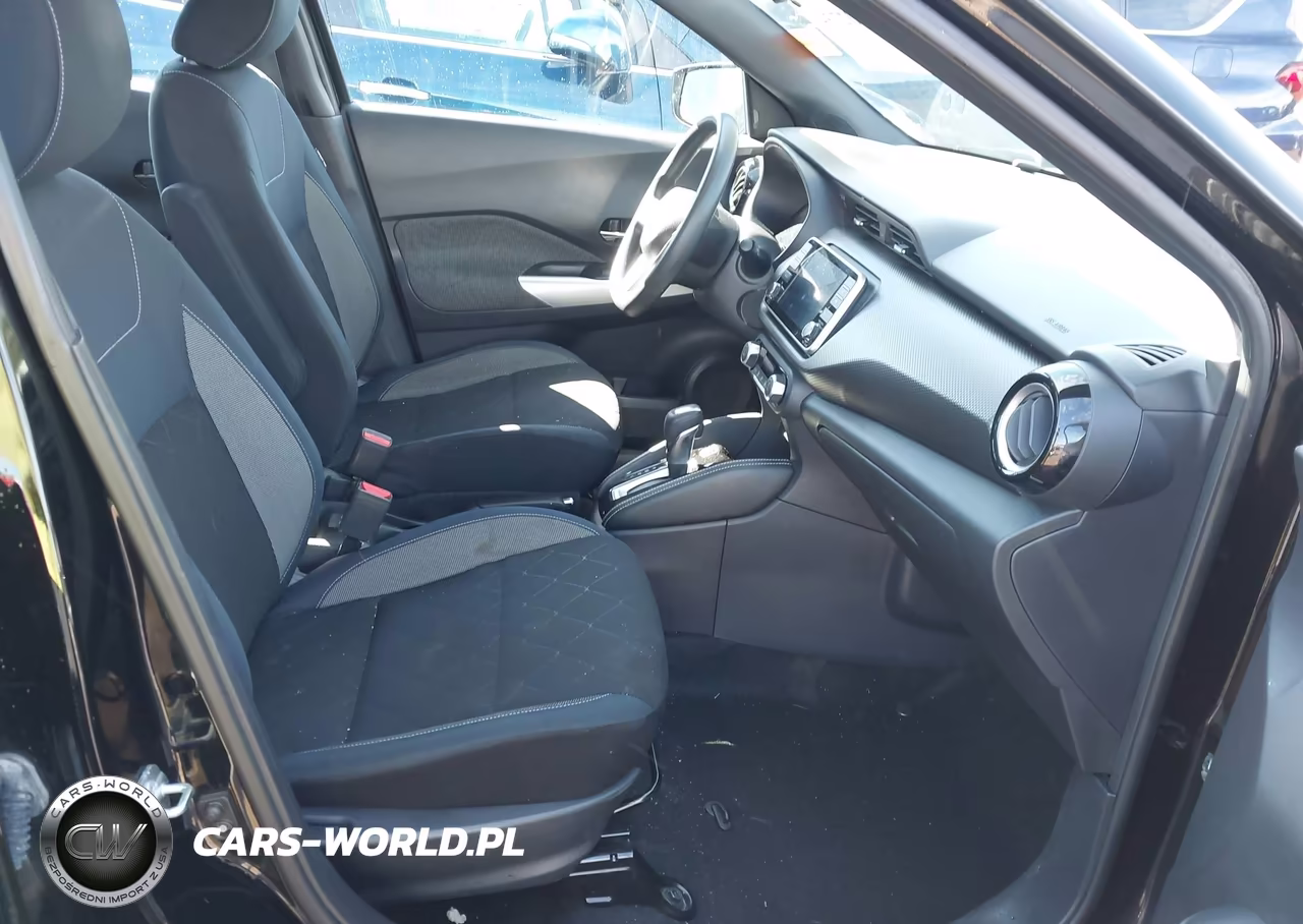 2018 Nissan Kicks Sv VIN:3N1CP5CUXJL534781 - 5