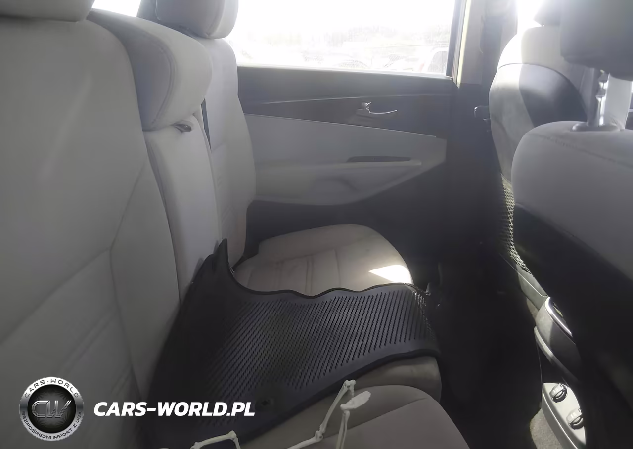 2017 Kia Sorento 3.3L Lx VIN:5XYPGDA55HG282248 - 8