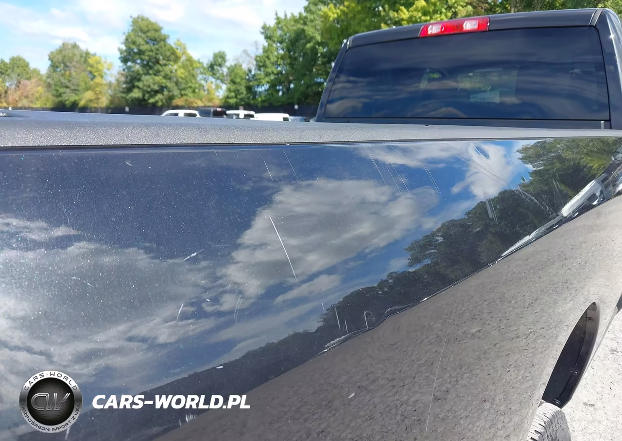 2018 Ram 3500 Tradesman VIN:3C63R3GT0JG428806 - 13
