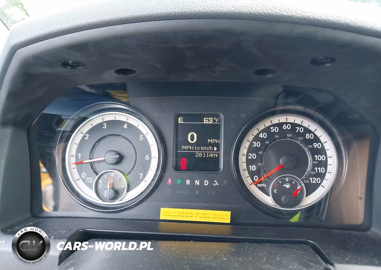 2018 Ram 3500 Tradesman VIN:3C63R3GT0JG428806 - 7