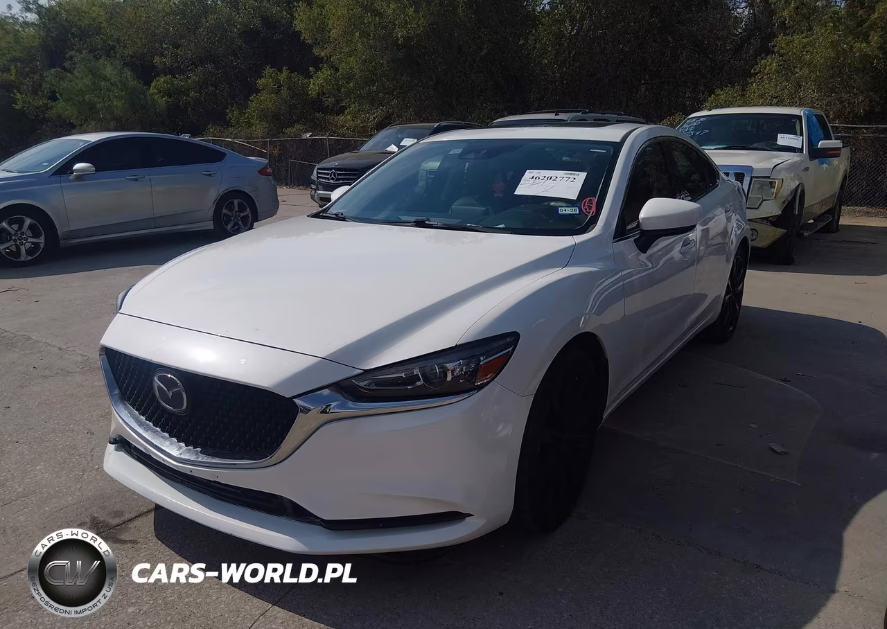 2019 Mazda Mazda6 Touring VIN:JM1GL1VM8K1508933 - 2