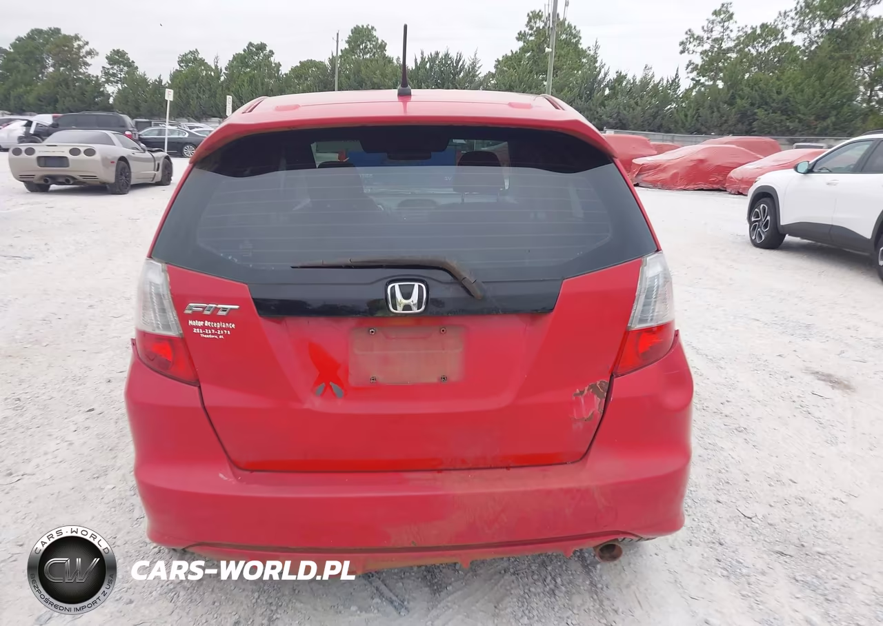 2009 Honda Fit Sport VIN:JHMGE884X9S047039 - 16