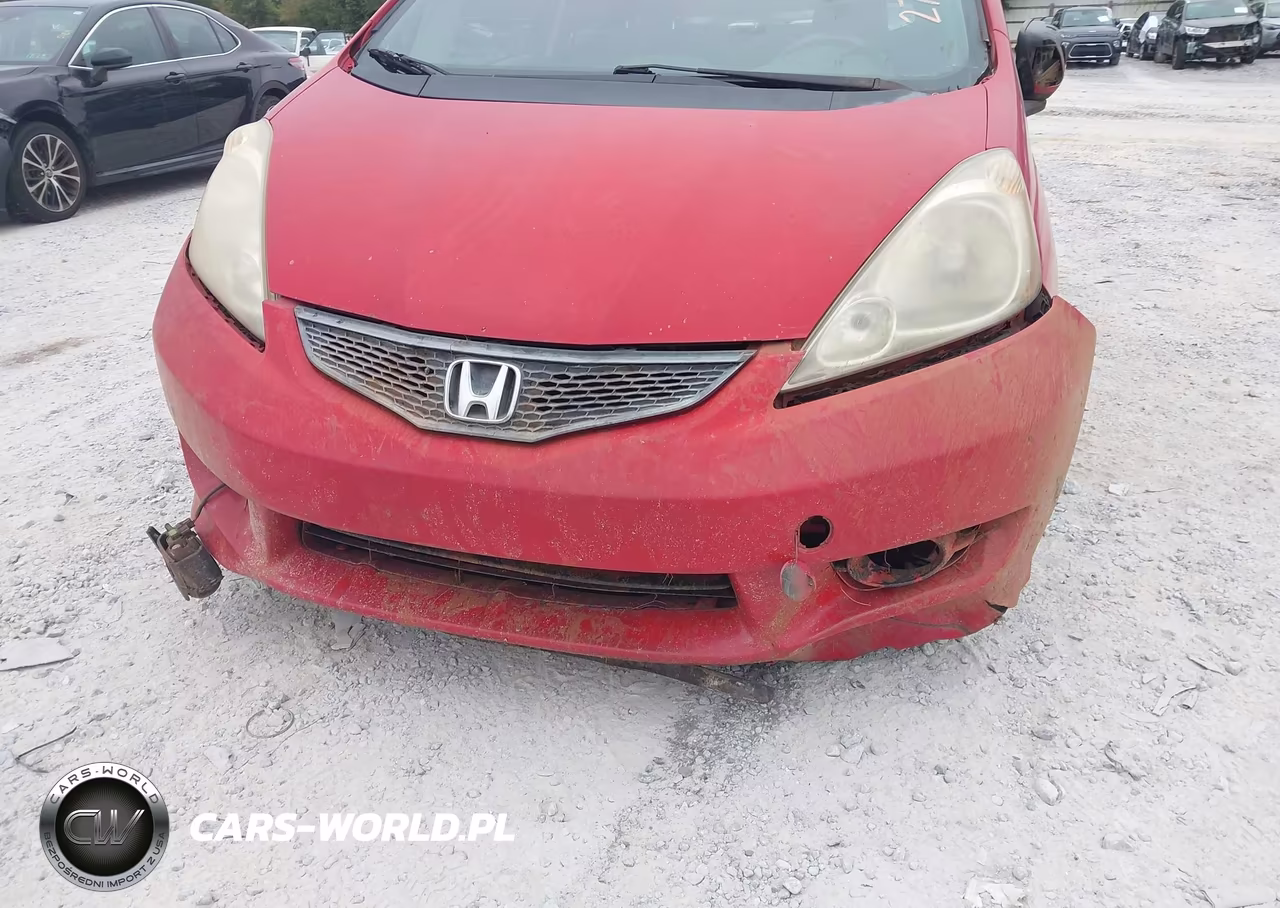 2009 Honda Fit Sport VIN:JHMGE884X9S047039 - 6