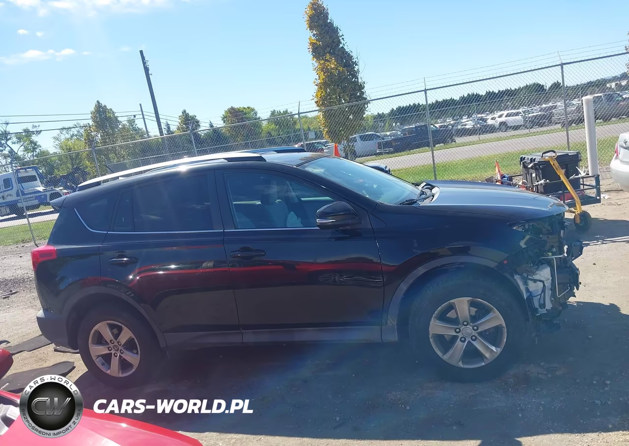 2015 Toyota Rav4 Xle VIN:2T3RFREV4FW363307 - 14