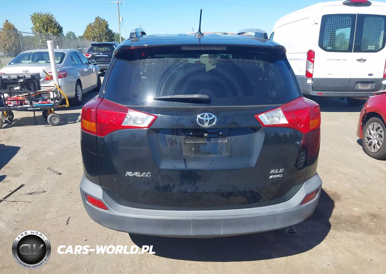 2015 Toyota Rav4 Xle VIN:2T3RFREV4FW363307 - 17