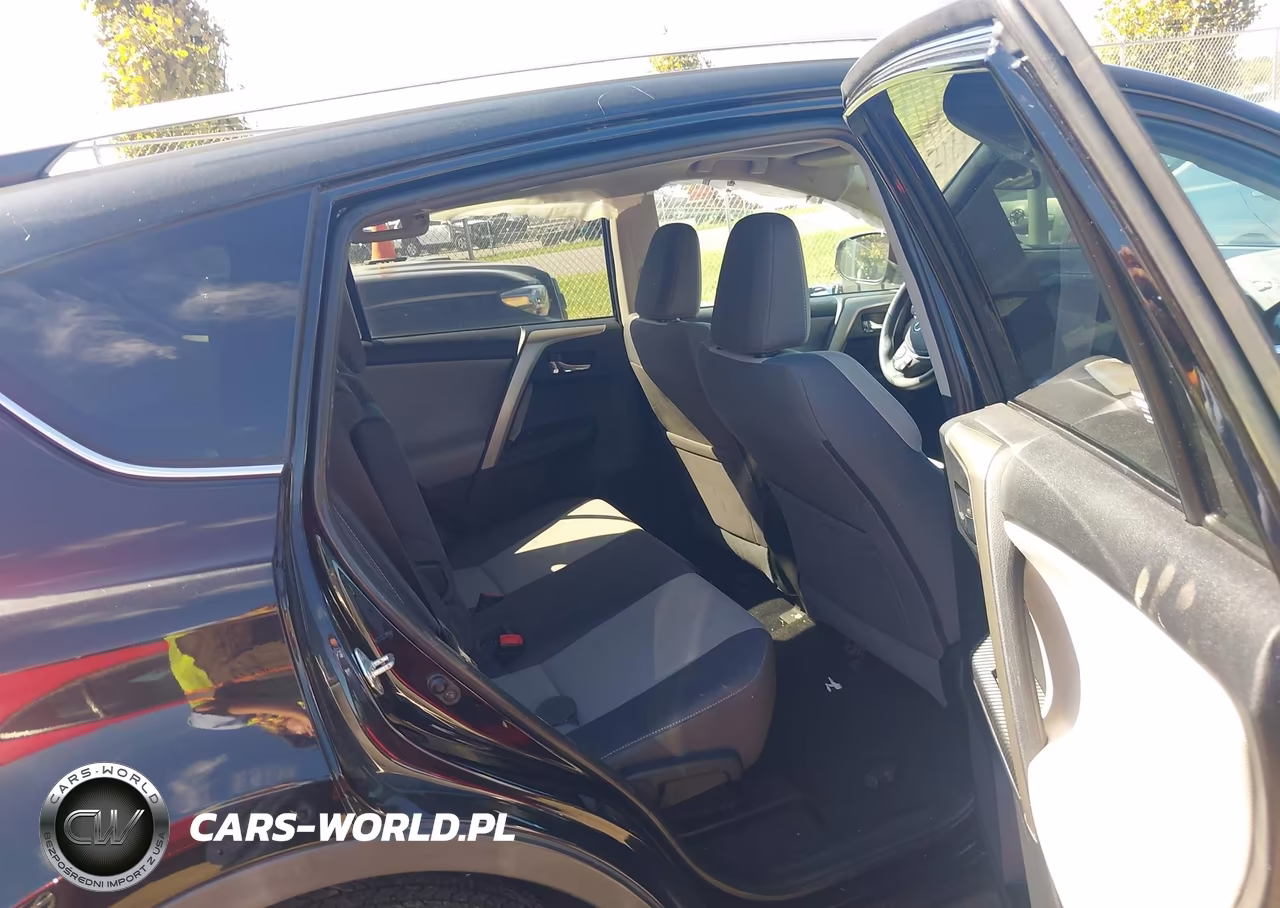 2015 Toyota Rav4 Xle VIN:2T3RFREV4FW363307 - 8