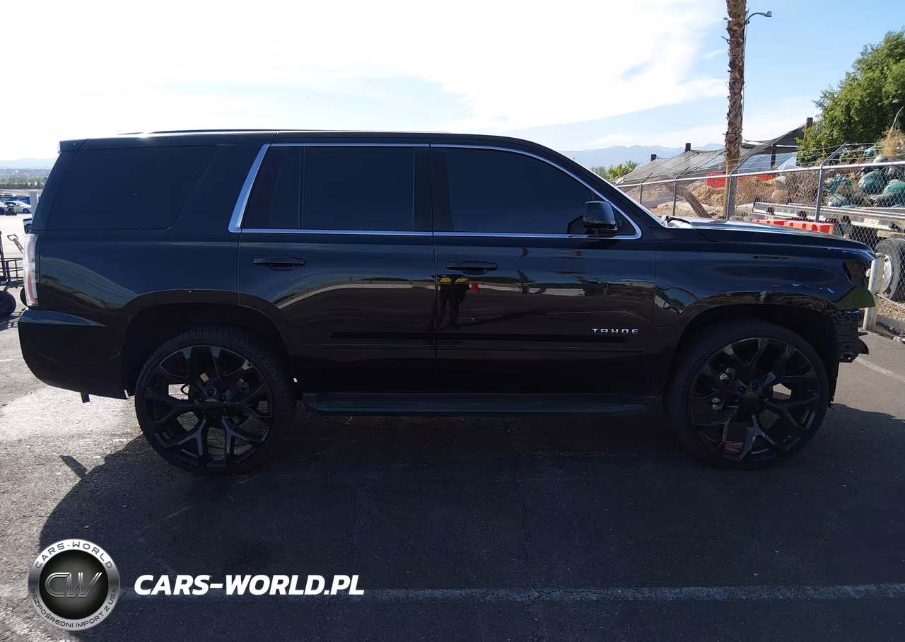 2018 Chevrolet Tahoe Ls VIN:1GNSCAKC1JR400280 - 14