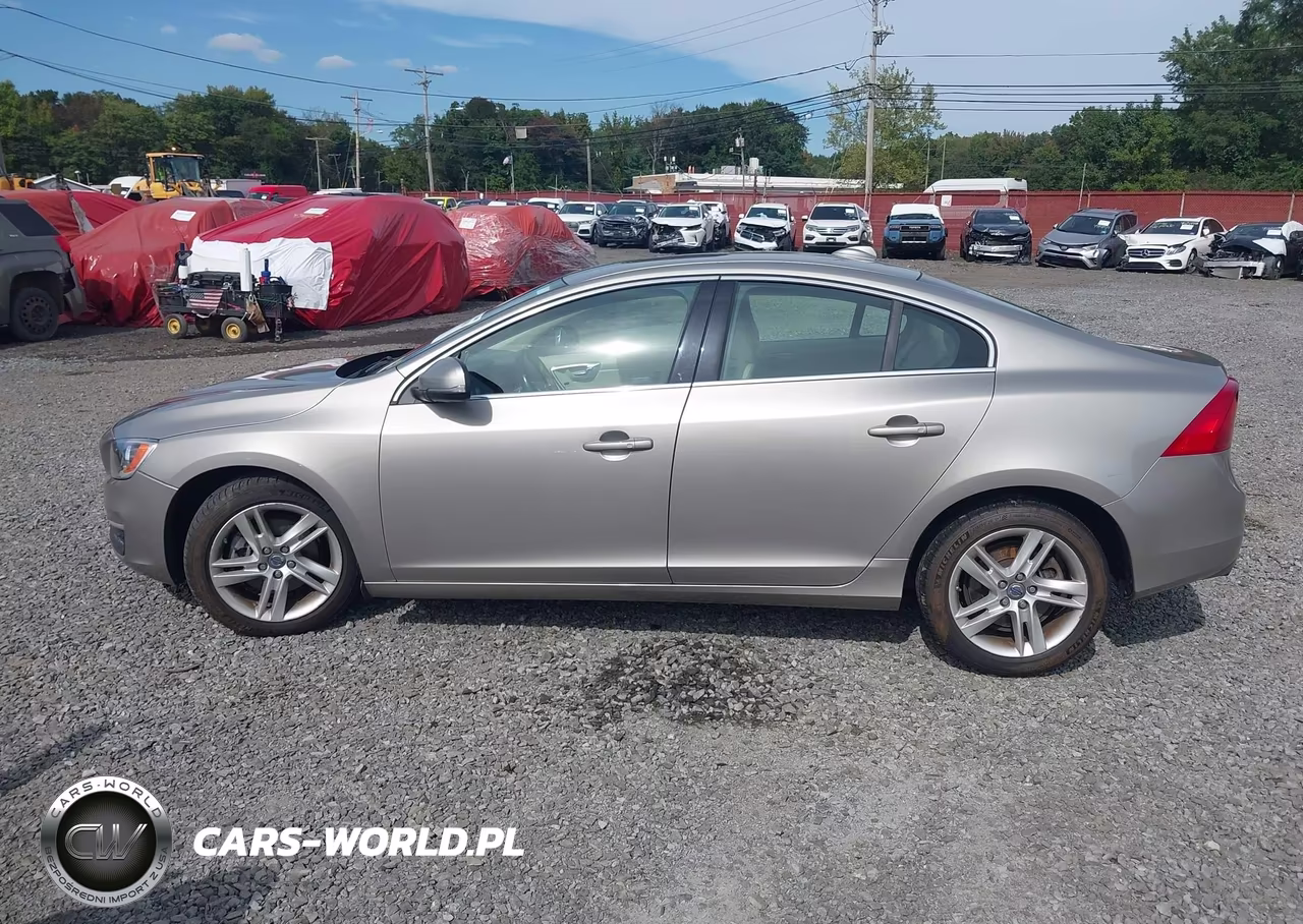 2015 Volvo S60 T5 Drive-E Premier VIN:YV126MFK9F2337216 - 14