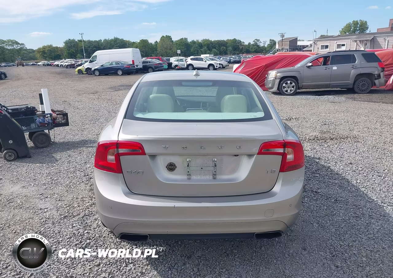 2015 Volvo S60 T5 Drive-E Premier VIN:YV126MFK9F2337216 - 16