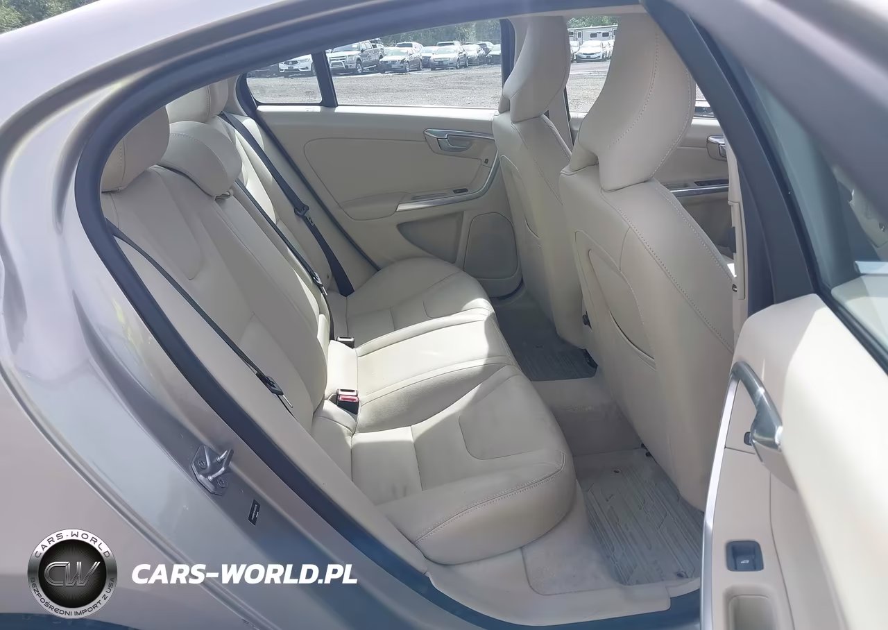 2015 Volvo S60 T5 Drive-E Premier VIN:YV126MFK9F2337216 - 8