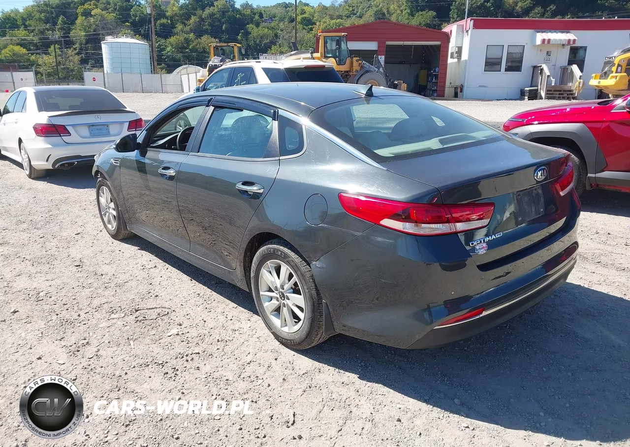 2016 Kia Optima Lx VIN:5XXGT4L3XGG023717 - 3
