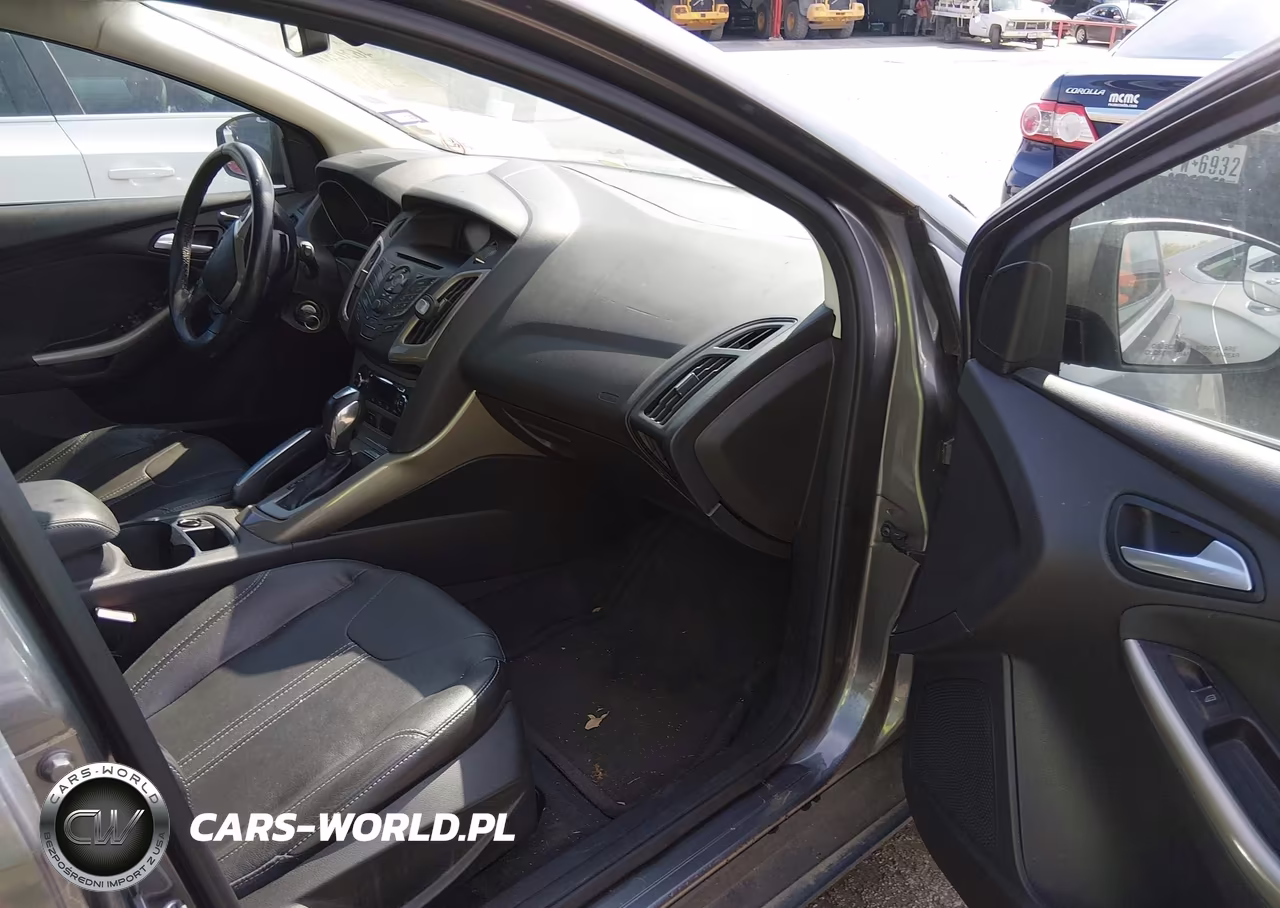 2012 Ford Focus Sel VIN:1FAHP3M21CL466489 - 5